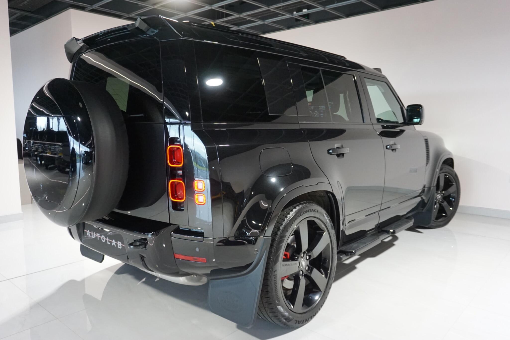 Land Rover Defender 110 3.0 D350 MHEV X-Dynamic HSE SUV 5dr Diesel Auto 4WD Euro 6 (s/s) (350 ps)